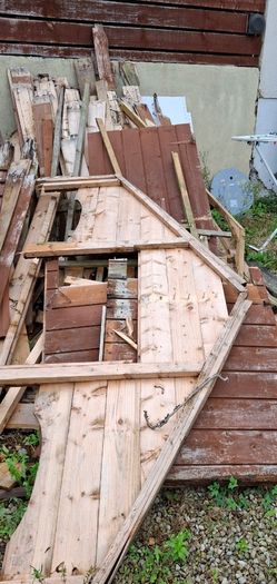 Free Wood
