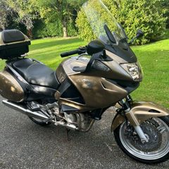 Honda Deauville NT700