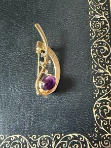 brooch