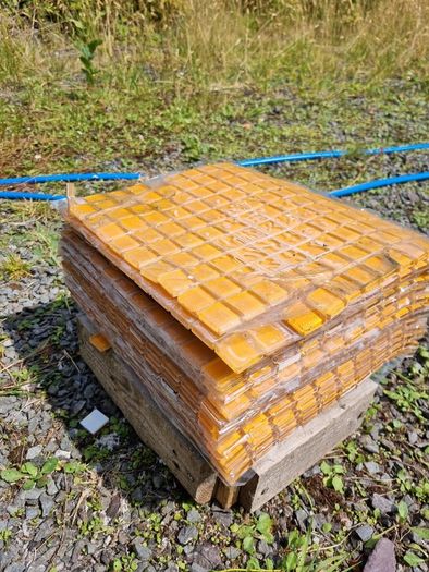 Free tiles