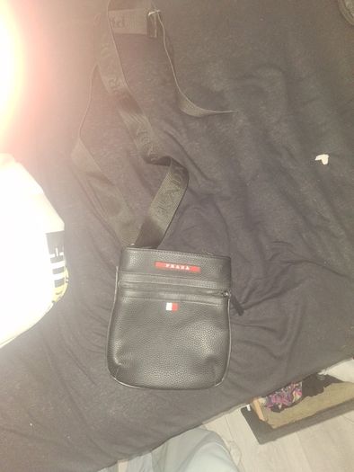 prada manbag shoulder strap broken