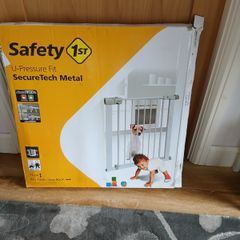 Safety 1st Baby stair Gate