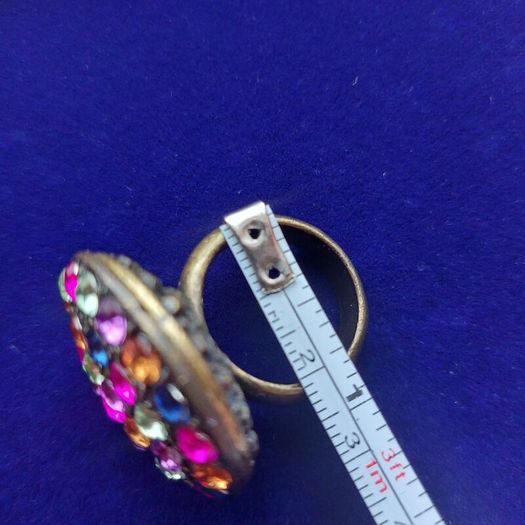 Dress ring