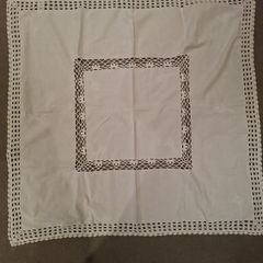 Vintage White Embroidered Taclecloth 85cm x 85cm