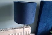2 navy lamps
