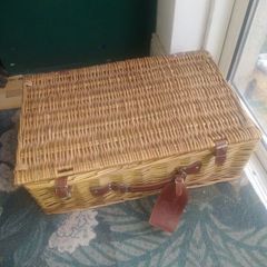 picnic basket