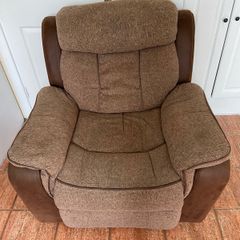 Free Reclining Armchair