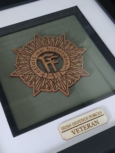 Irish Defence Forces Veteran Laser Engraved Emblem Picture Frame