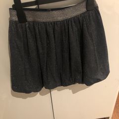 girls skirt