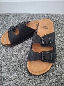 Summer sandals
