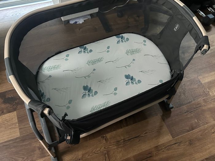 Maxi-Cosi Iora Air Next to me / Co-Sleeper