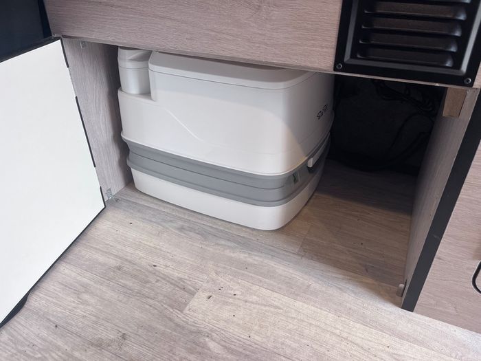 opel vivaro camper