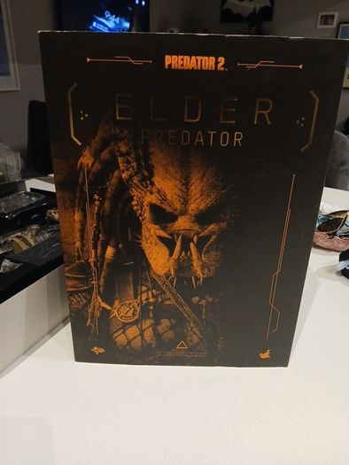Hot toys Predator 2 (Elder predator) 1/6 scale