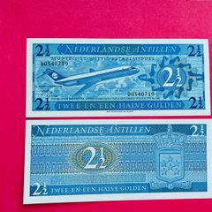 Netherlands   2 1/2 Gulden. 1970  Pick 21a  ( Uncirculated. )