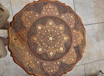 Beautiful brass inlayed lamp/occasional table