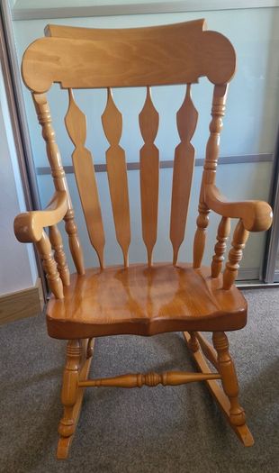 Solid wood Rocking Chair