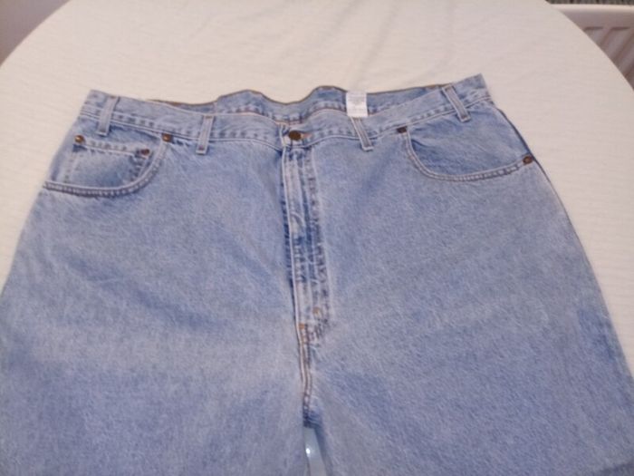 Levi's 545 W48 L32 - New with Tag -