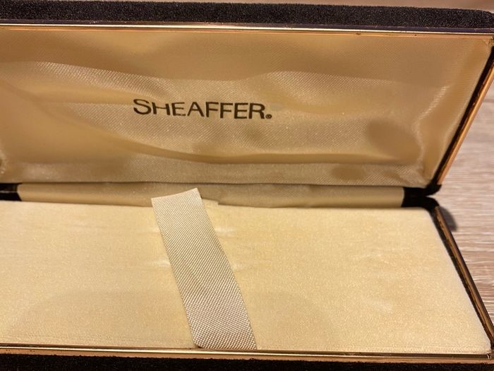 Vintage Sheaffer Targa Slim Pen Set (2)