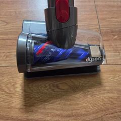 Dyson antitangle screw, brand new