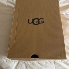 Ugg slippers