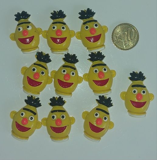Sesame Street Resin Cabochon pk. 4