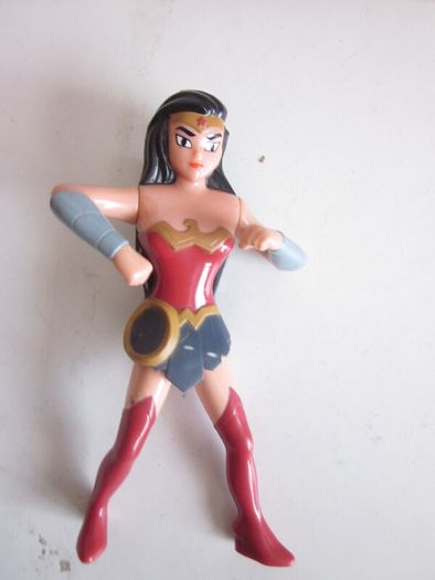 Burger King Wonder Woman Justice League 4.5" figure
