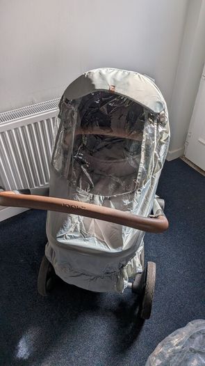 Joolz Hub travel system with Cybex Cloud infant car seat