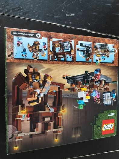 NEW LEGO Minecraft 21272 Woodland Mansion Fighting Ring Set