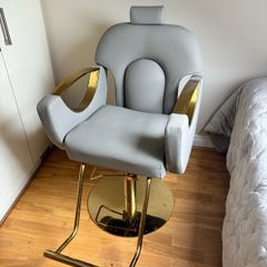 Beauty chair