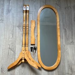 Standing mirror