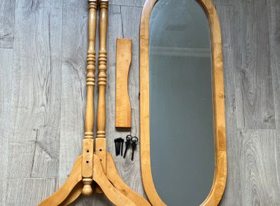 Standing mirror
