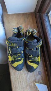 la Sportiva miura vs
