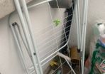 Clothes line (damaged)