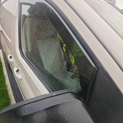 Vw caddy wind deflector