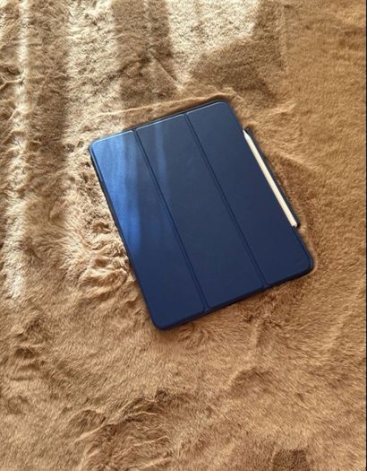iPad Pro 12.9" 6th Gen 128 GB Wi-Fi