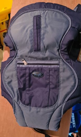 Snugli baby carrier 3,2-11,8kg
