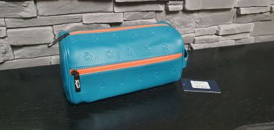 Penguin by munsingwear travel kit