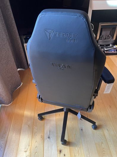 Secretlab TITAN Evo XL NanoGel Hybrid Chair