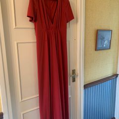 Vera Wang dress