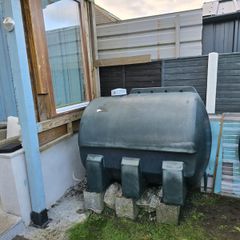 Free oil Tank