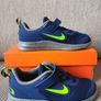 Boy's Nike runners NEW size UK 9.5 Image 2