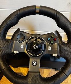 Logitech G G920 + G Driving Force Shifter