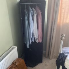 Temporary wardrobe
