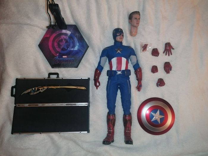 Hot Toys Marvel Captain America Avengers Endgame 2012 Steve Rogers MMS-563 Action Figure
