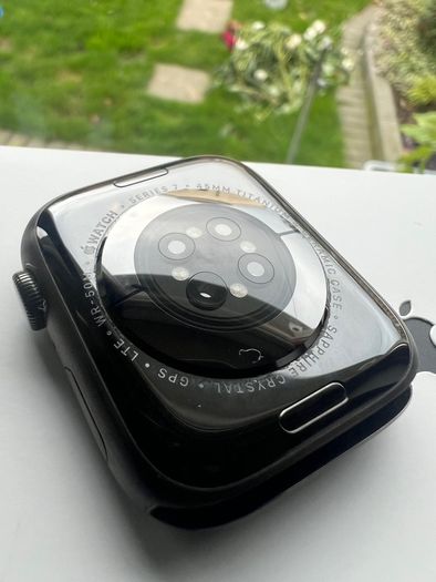 Apple Watch Series 7 edition