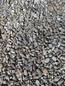 Decorative/drainage stones