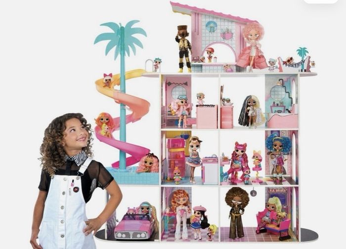 L.O.L. Surprise! O.M.G. Fashion House Dollhouse