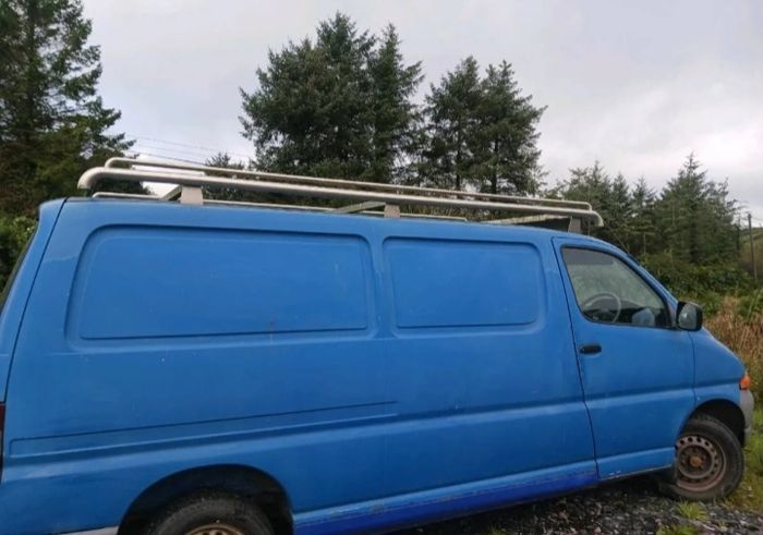 toyota hiace roof racks