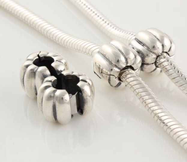 Pandora Double clip