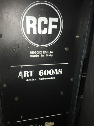 DJ Subwoofer/Bass Bin....RCF Art 600as